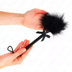 Kink – cirógató, rövid, fonatos szárral