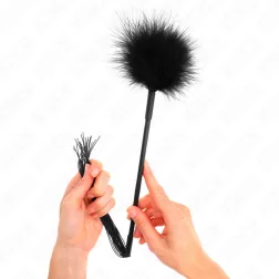 Kink – hosszú szárú cirógató és mini korbács
