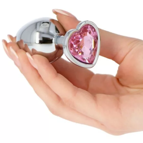 Toyz4Lovers – Fém anál dildó szív formájú, rózsaszín kristállyal (M méret)