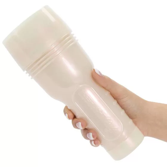 Fleshlight Girls Lana Rhoades popsi (Karma betéttel)