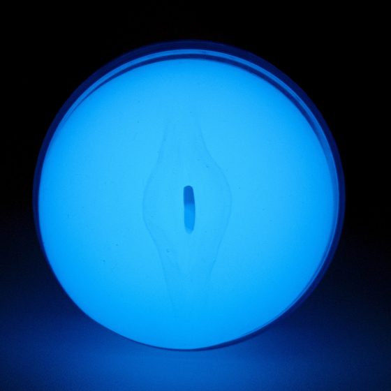 Kiiroo FeelGlow Stroker, sötétben világító maszturbátor (PowerBlow szívókészülék kompatibilis)