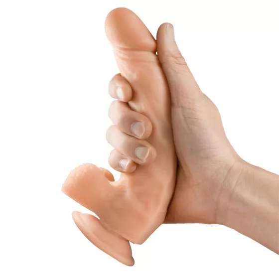 Max & Co – Zane realisztikus, tapadótalpas dildó (19,3 cm)