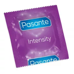   Pasante Intensity redőzött és rücskös felületű óvszer (12 db)
